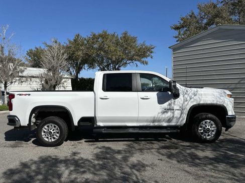 Used 2025 Chevrolet Silverado 2500 LT w/ Convenience Package image 7