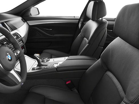 Used 2014 BMW 535d Sedan image 9