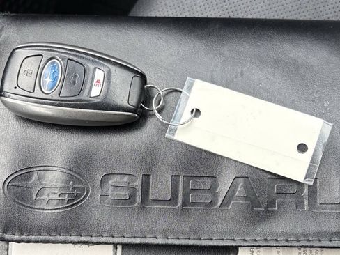 Used 2018 Subaru Outback 2.5i Limited AWD/4WD image 15