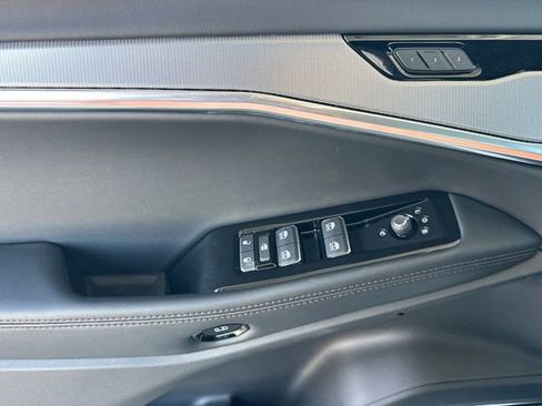 New 2025 Jeep Wagoneer S Launch Edition AWD/4WD image 14