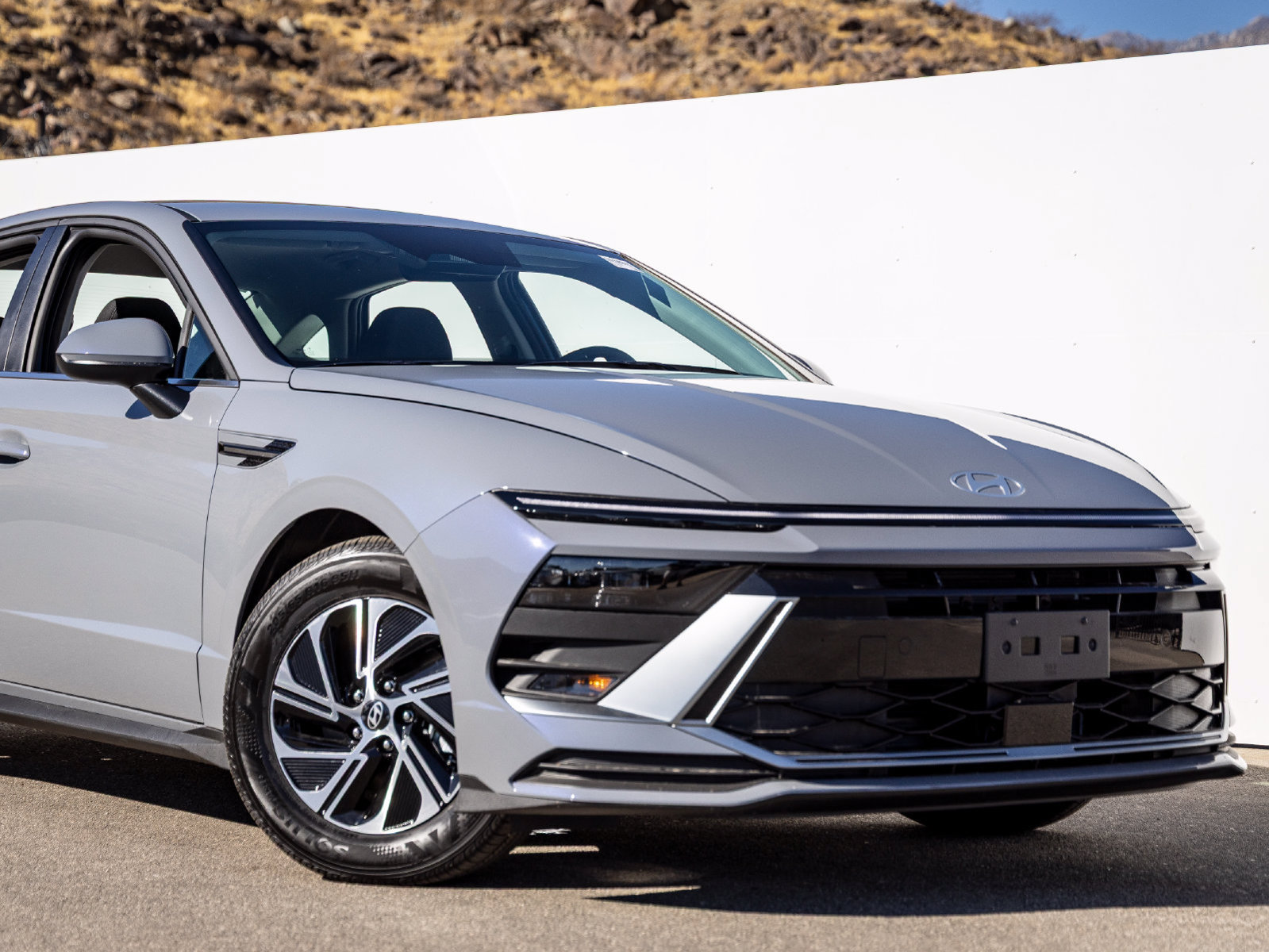 New 2027 Hyundai Sonata Blue FWD image 6