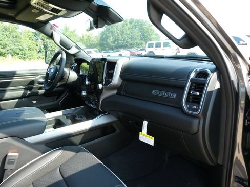 New 2026 RAM 1500 Laramie w/ Laramie Southwest Edition AWD/4WD image 13