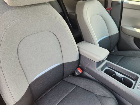 New 2027 Kia Seltos LX AWD/4WD image 14