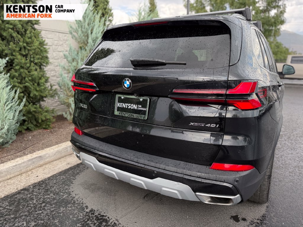Used 2024 BMW X5 xDrive40i AWD/4WD image 32