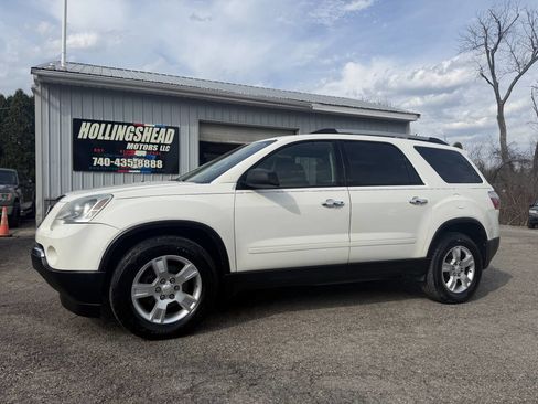 Used 2011 GMC Acadia SLE image 1