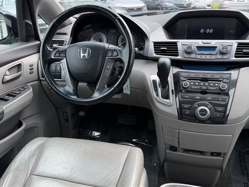 Used 2012 Honda Odyssey Touring image 18