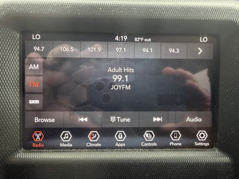 Used 2021 Jeep Wrangler Sport AWD/4WD image 19