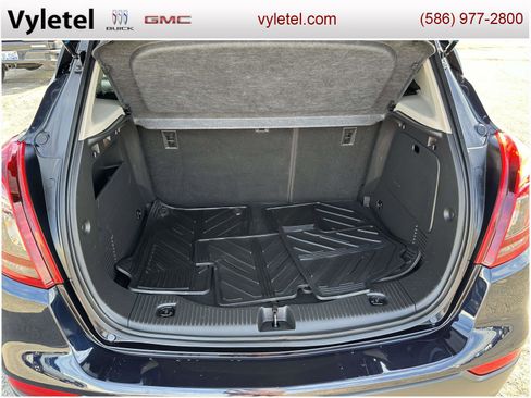Certified 2022 Buick Encore Preferred w/ Safety Package image 10