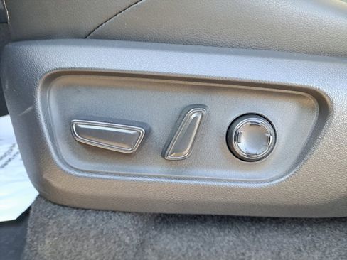 New 2025 Toyota 4Runner TRD Off-Road Premium image 16