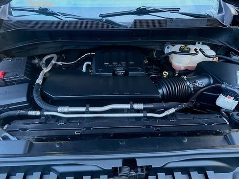 Used 2021 Chevrolet Silverado 1500 RST w/ Bed Protection Package image 30