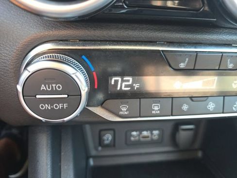 Certified 2025 Nissan Sentra SR FWD image 21