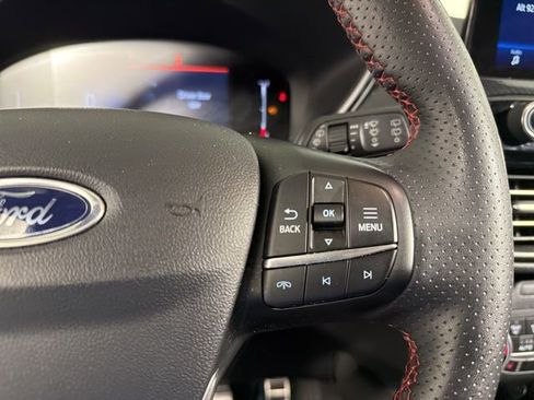 Used 2024 Ford Escape ST-Line image 28