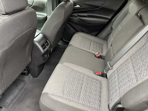 Used 2024 Chevrolet Equinox LT AWD/4WD image 17