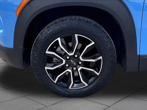 Used 2024 Chevrolet TrailBlazer ACTIV w/ Convenience Package AWD/4WD image 11