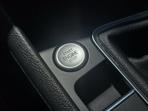 Used 2022 Volkswagen Jetta SE FWD image 21