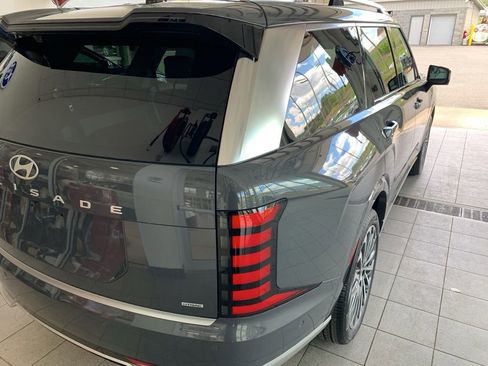 New 2026 Hyundai Palisade Calligraphy AWD/4WD image 16
