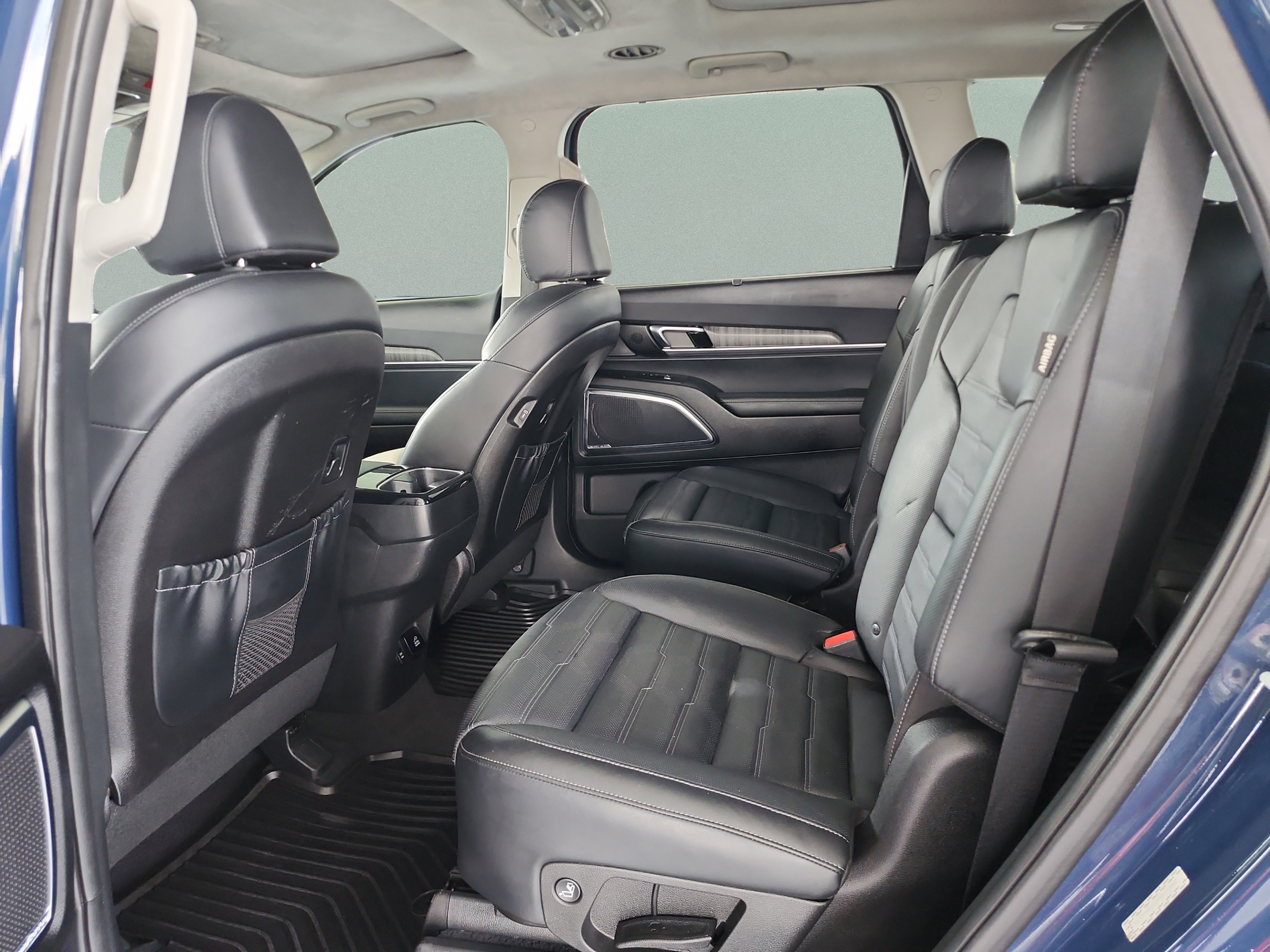 Used 2023 Kia Telluride SX Prestige AWD/4WD image 18