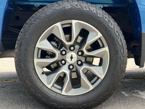 Used 2025 Chevrolet Silverado 1500 RST image 30