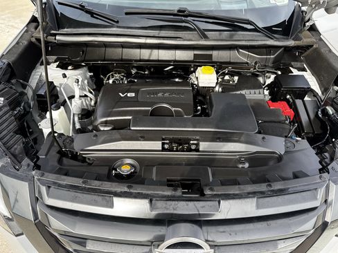 Used 2023 Nissan Pathfinder Platinum image 33