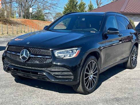 Used 2020 Mercedes-Benz GLC 300 image 3