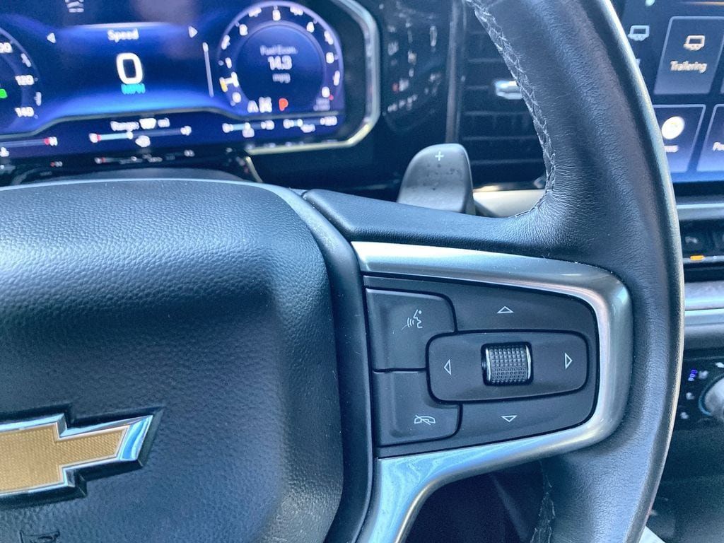 Used 2022 Chevrolet Silverado 1500 LTZ w/ LTZ Premium Package AWD/4WD image 21