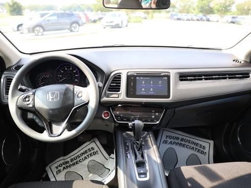 Used 2016 Honda HR-V EX image 11