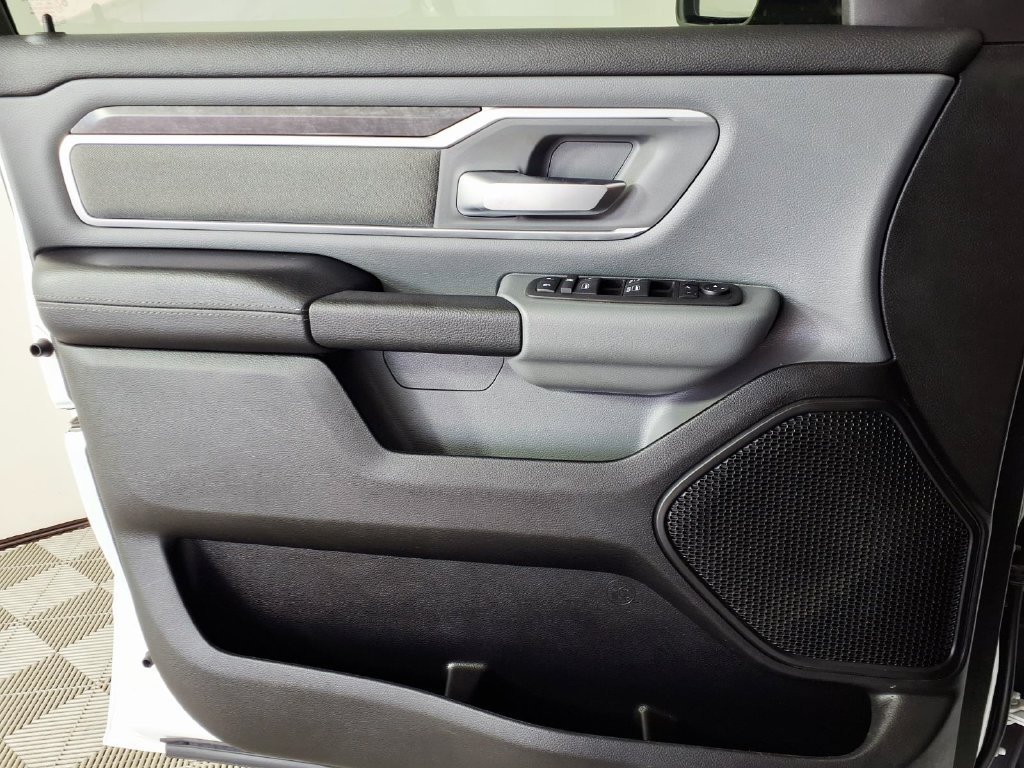 Used 2022 RAM 1500 Lone Star RWD image 9