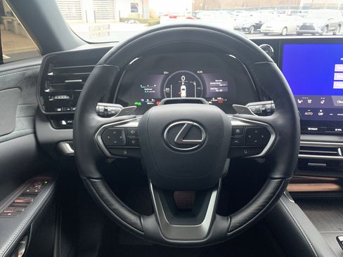 Certified 2025 Lexus RX 450h RX 450h+ AWD image 18