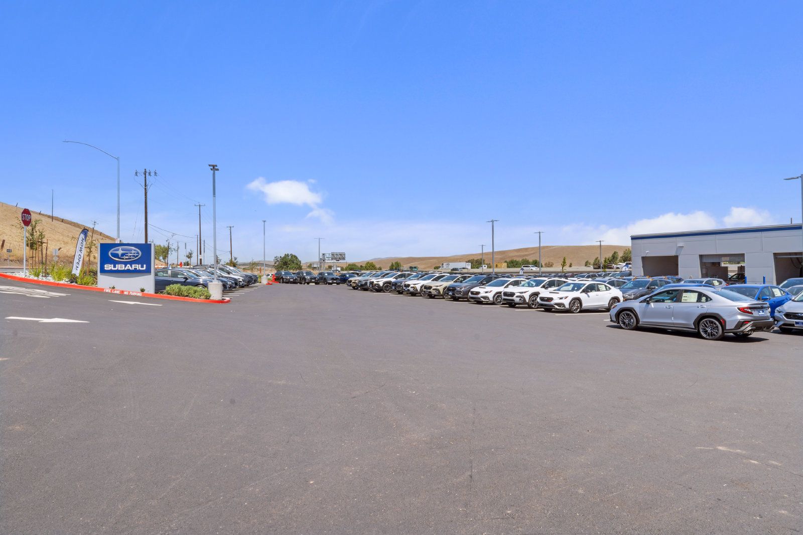 Used 2021 Tesla Model Y Long Range AWD/4WD image 19