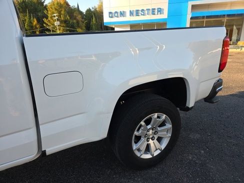 Used 2019 Chevrolet Colorado W/T image 34