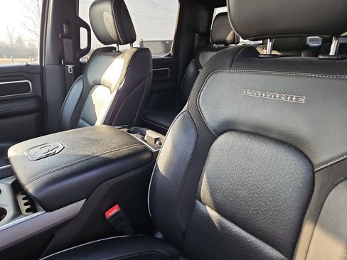 Used 2023 RAM 1500 Laramie image 8