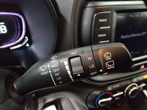 Used 2024 Kia Soul LX w/ Option Group 015 image 17