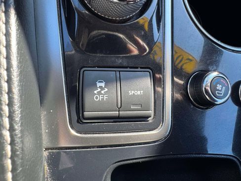 Used 2023 Nissan Maxima Platinum w/ Sport Mat Group FWD image 34