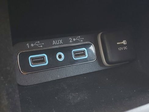 Used 2019 Jeep Grand Cherokee Laredo image 27