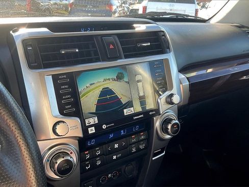 Used 2022 Toyota 4Runner Limited image 21