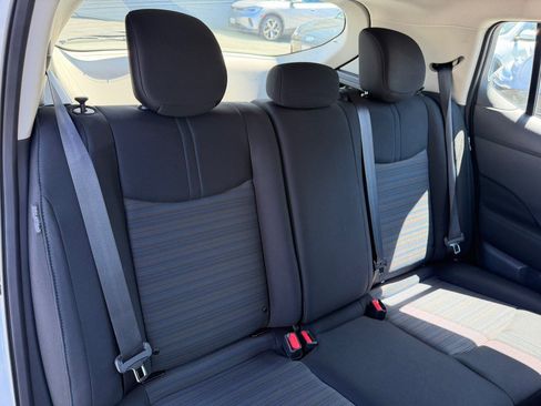 Used 2025 Nissan Leaf S FWD image 38