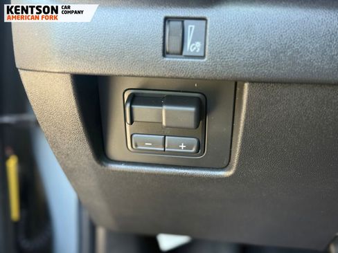 Used 2026 GMC Canyon Denali AWD/4WD image 17