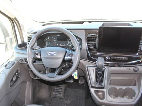 Used 2024 Ford Transit 350 XLT RWD image 17