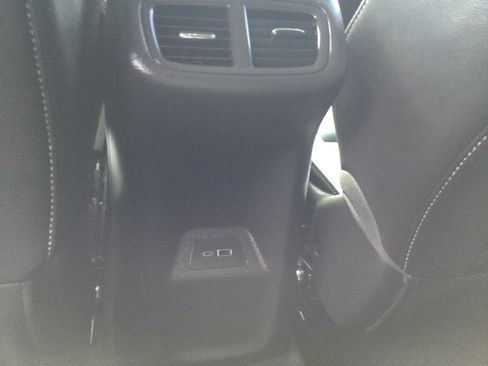 Used 2024 Buick Envision Sport Touring image 13