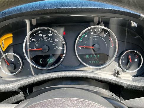 Used 2011 Jeep Wrangler Unlimited Sport AWD/4WD image 15