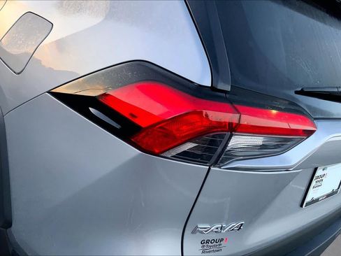 Used 2025 Toyota RAV4 XLE w/ Convenience Package FWD image 27