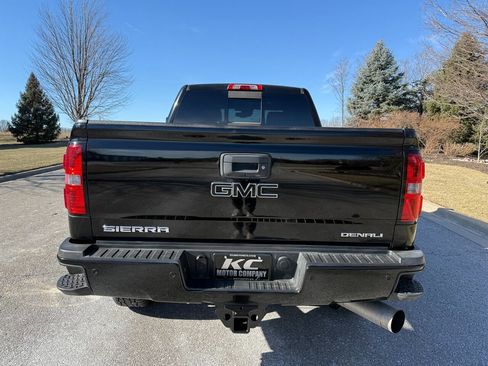 Used 2015 GMC Sierra 2500 Denali image 7