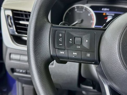 Certified 2021 Nissan Rogue SV AWD/4WD image 20