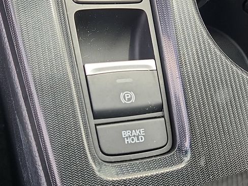 Used 2023 Honda Civic Sport image 25