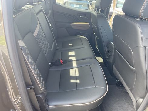 Used 2023 GMC Canyon Denali AWD/4WD image 29