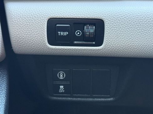 Used 2018 Honda Accord LX image 37