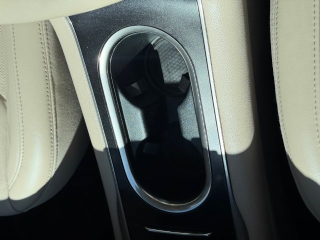 Used 2019 Lincoln MKC Select w/ Select Plus Package FWD image 30
