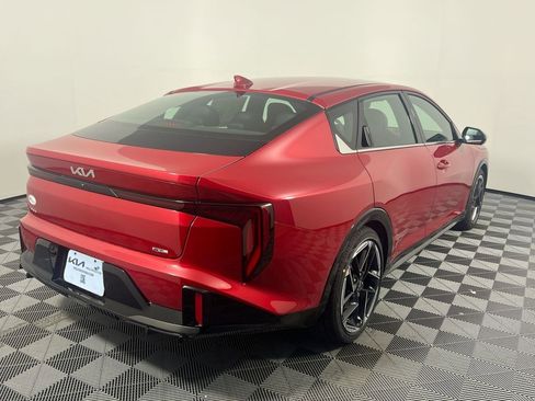New 2026 Kia K4 GT-Line image 4