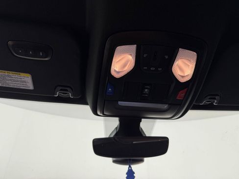 Used 2024 RAM 1500 Big Horn AWD/4WD image 23