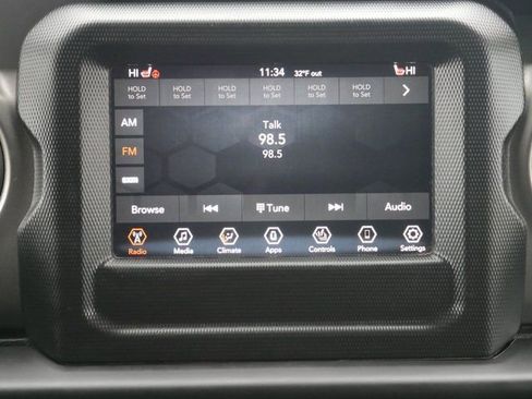 Used 2022 Jeep Wrangler Unlimited Sport image 18